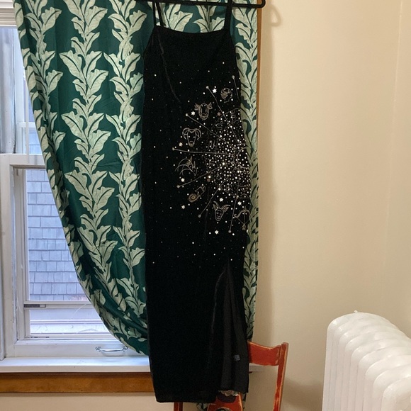 Nastygal Black Velvet Zodiac Dress - NWT RARE - Picture 4 of 7